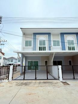 ทาวน์โฮม 2 ชั้น พิกัด บ้านเก่า พานทอง