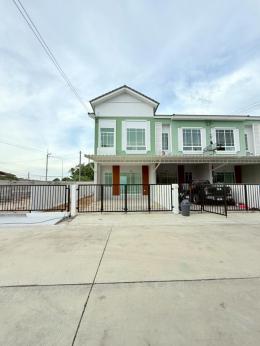 ทาวน์โฮม2ชั้น บ้านเก่า พานทอง