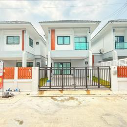 บ้านแฝด2ชั้นบ้านบึงชลบุรี