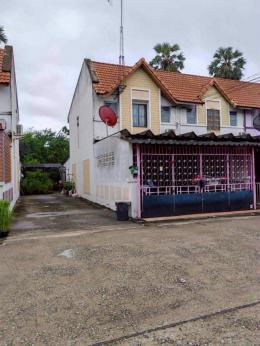 หมู่บ้านแฟมิลี่แลนด์ นาป่า ซอย 6/10 บ้านเลขที่ 99/1042