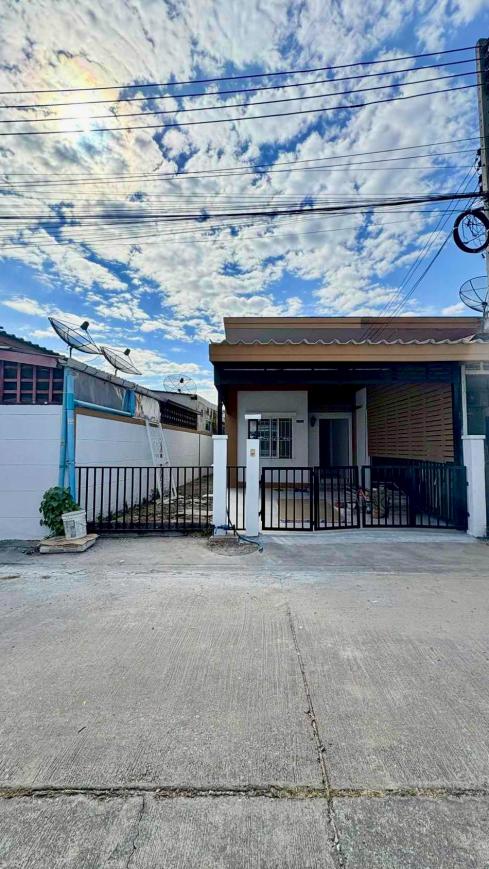 หมู่บ้านวิน วิวเลจ โซนเครือสหพัฒน์ ชากกระปอก ศรีราชา