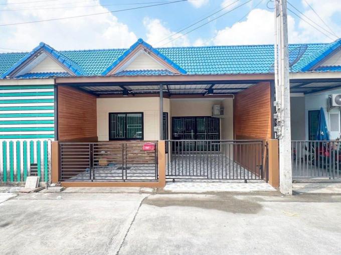 ทาวน์เฮ้าส์ ใกล้ ตลาดหนองแฟบ