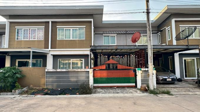 โครงการ กรีนเนอรี่ ทาวน์ 888/105