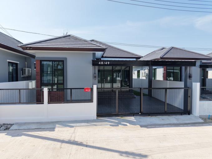 ขายบ้าน️ บ้านเดี่ยว สร้างใหม่ ทำเลหนองกะขะ ซ.8 (ฝั่งอมตะ) ก่อด้วยอิฐแดงทั้งหลัง ทำเลหนองกะขะ ซอย8