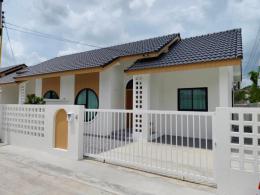 ขายบ้าน โครงาร SUK POR DEE HOME ทาวน์โฮม สไตส์บ้านเดี่ยว มูจิมินิมอล  ทำเล หนองกะขะซอย 17