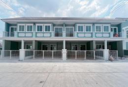 หมู่บ้านปานะนนท์ (พานทอง-อมตะนคร)