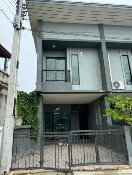 ขายบ้าน หมู่บ้าน High park บ้านเลขที่ 99/15  แยกครกอ่างศิลา ทาวน์โฮมหลังริม