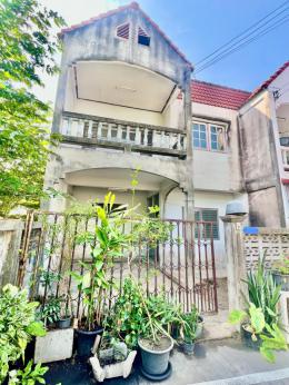 เปิดขาย  บ้านรีโนเวท อ่างศิลา-เสม็ด (ตรงข้ามตลาดนัดอีสเทร์น อ่างศิลา หลังก๋วยเตี๋ยวเย็นตาโฟ ฟ้าผ่า)