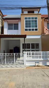 ทาวน์เฮ้าส์ 2 ชั้น มบ.ทองสิริ  รีโนเวทใหม่ทั้งหลัง